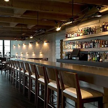 Lincoln Hotel 4*
