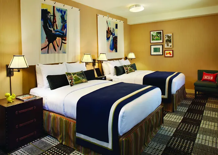 Lincoln Hotel 4*