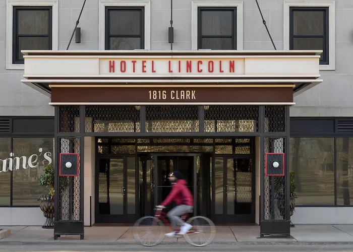 Lincoln 4*
